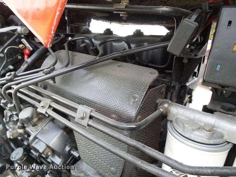 image for item DD1792 Massey-Ferguson 2605 tractor