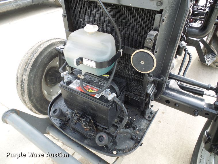 image for item DD1792 Massey-Ferguson 2605 tractor