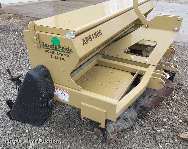 image for item DD1952 Land Pride APS1586 Solid Stand seeder