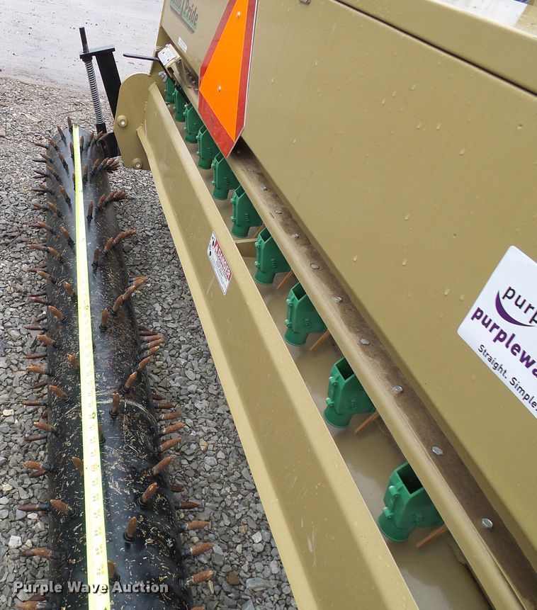 image for item DD1952 Land Pride APS1586 Solid Stand seeder