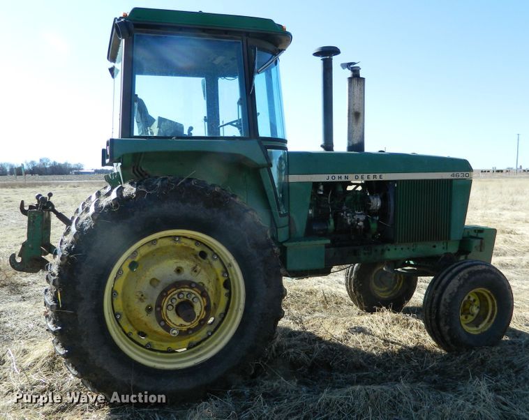image for item DE4400 1976 John Deere 4630 tractor