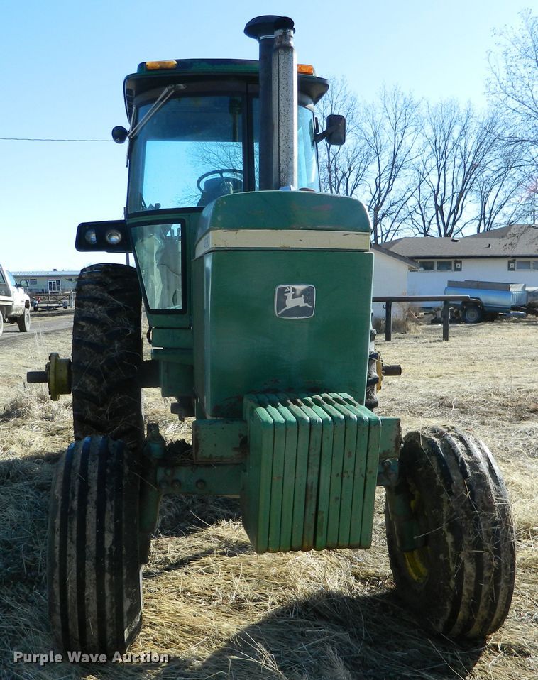 image for item DE4400 1976 John Deere 4630 tractor