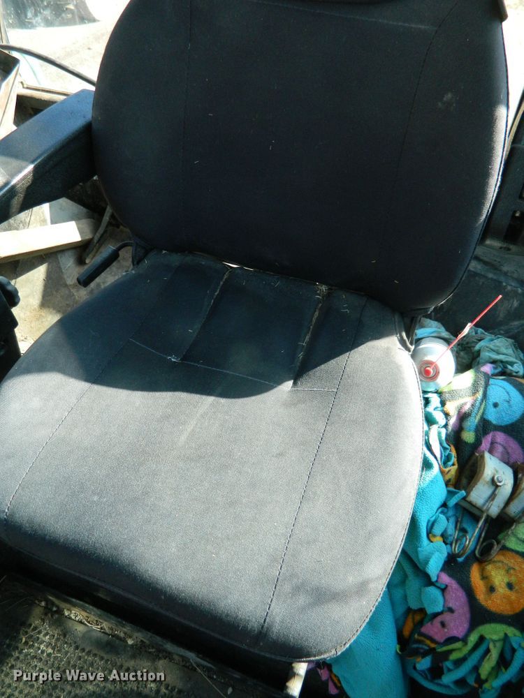 image for item DE4400 1976 John Deere 4630 tractor