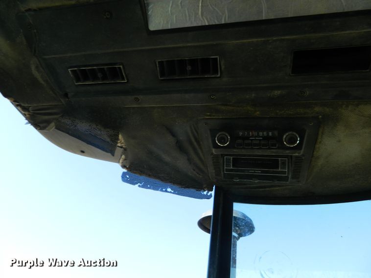 image for item DE4400 1976 John Deere 4630 tractor