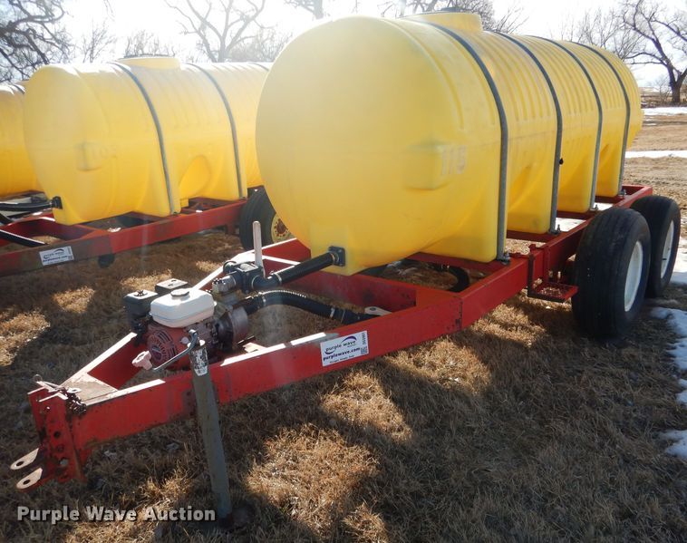 image for item DG5901 Fertilizer tank trailer