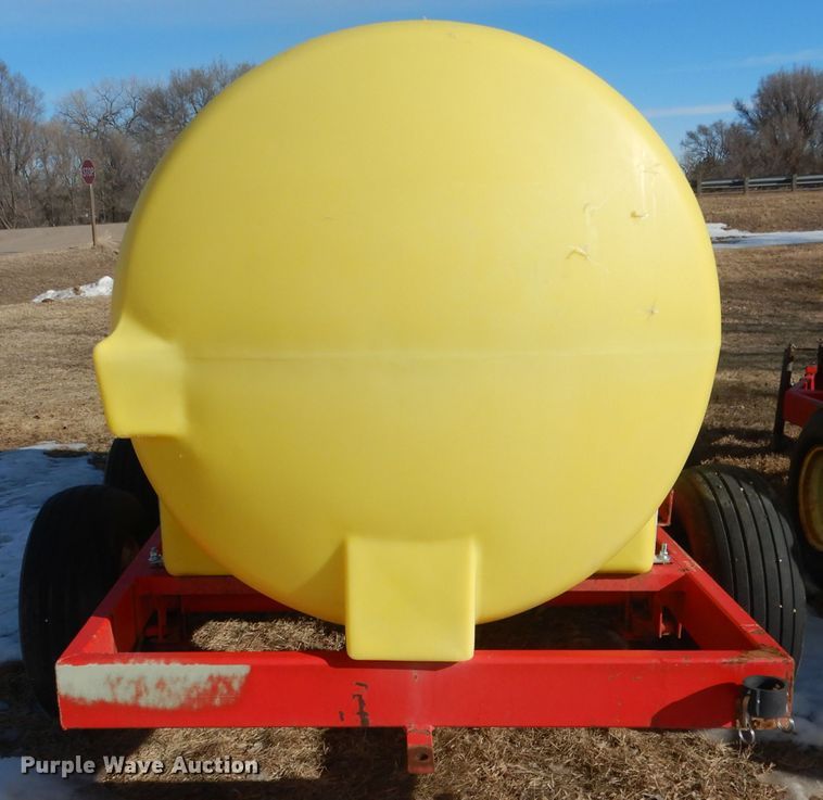 image for item DG5901 Fertilizer tank trailer