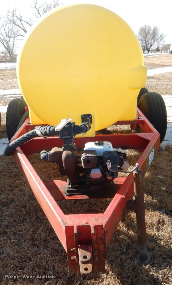 image for item DG5902 Fertilizer tank trailer