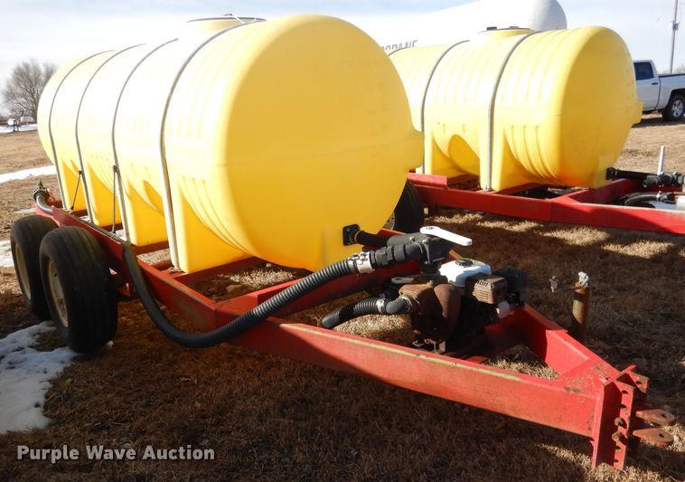 image for item DG5902 Fertilizer tank trailer