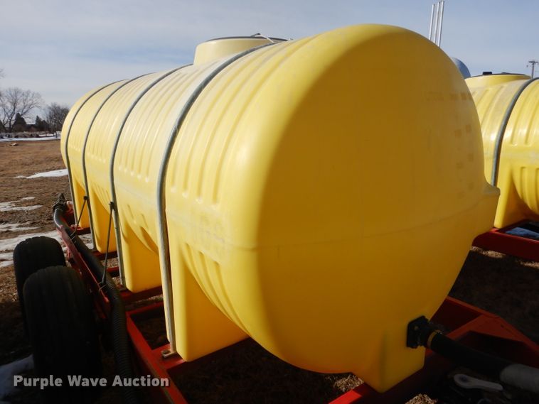 image for item DG5902 Fertilizer tank trailer