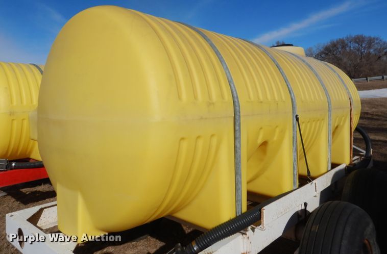 image for item DG5903 Fertilizer tank trailer