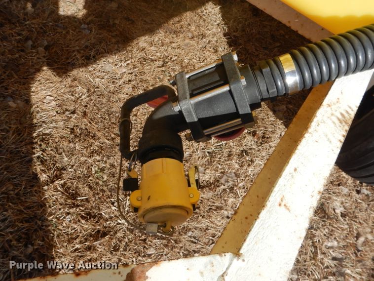 image for item DG5903 Fertilizer tank trailer