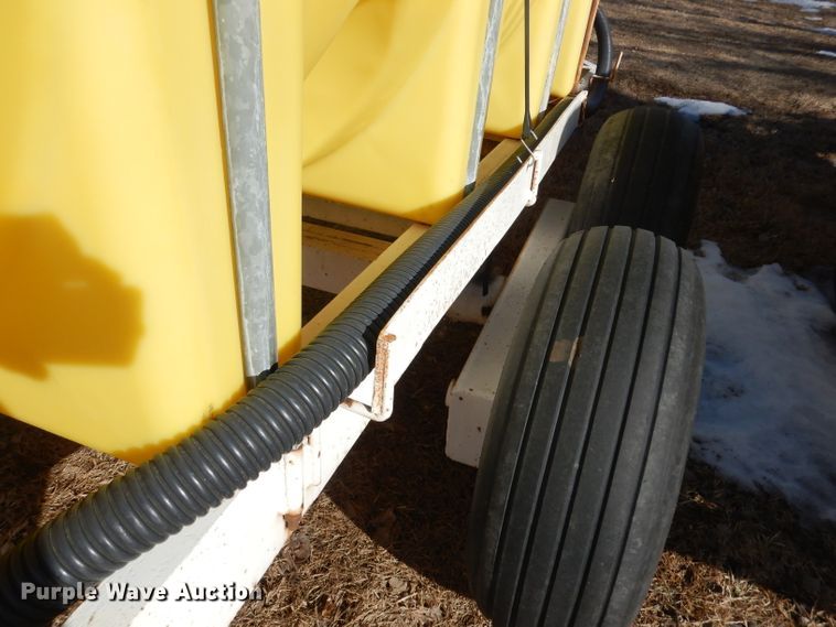 image for item DG5903 Fertilizer tank trailer