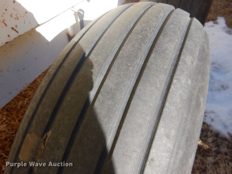 image for item DG5903 Fertilizer tank trailer