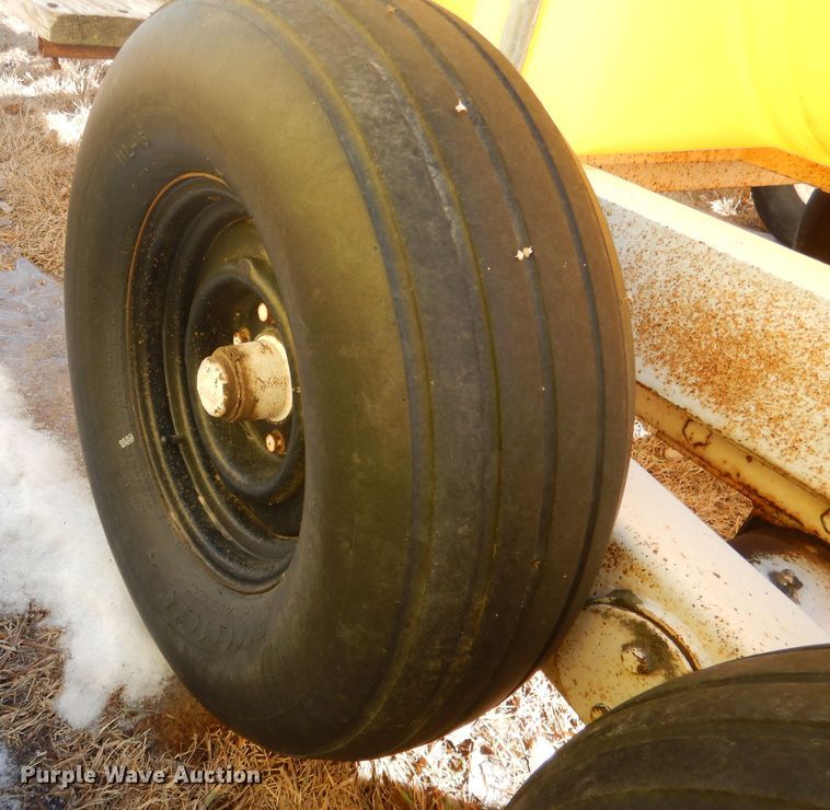 image for item DG5903 Fertilizer tank trailer