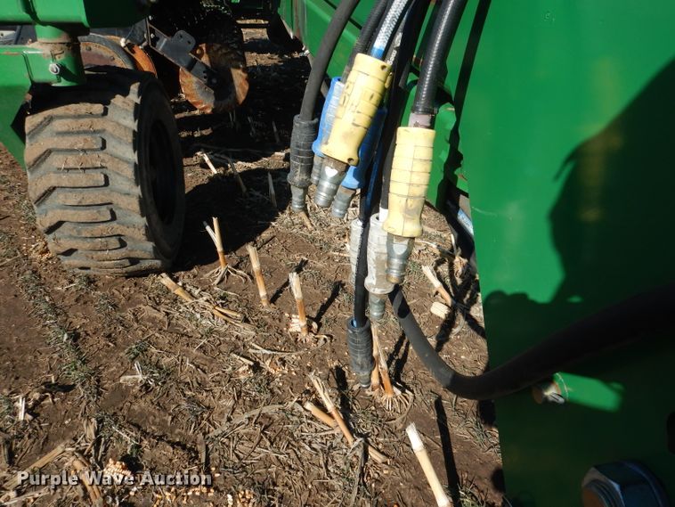 image for item DG5911 Great Plains YP1225A-24TR twin row planter