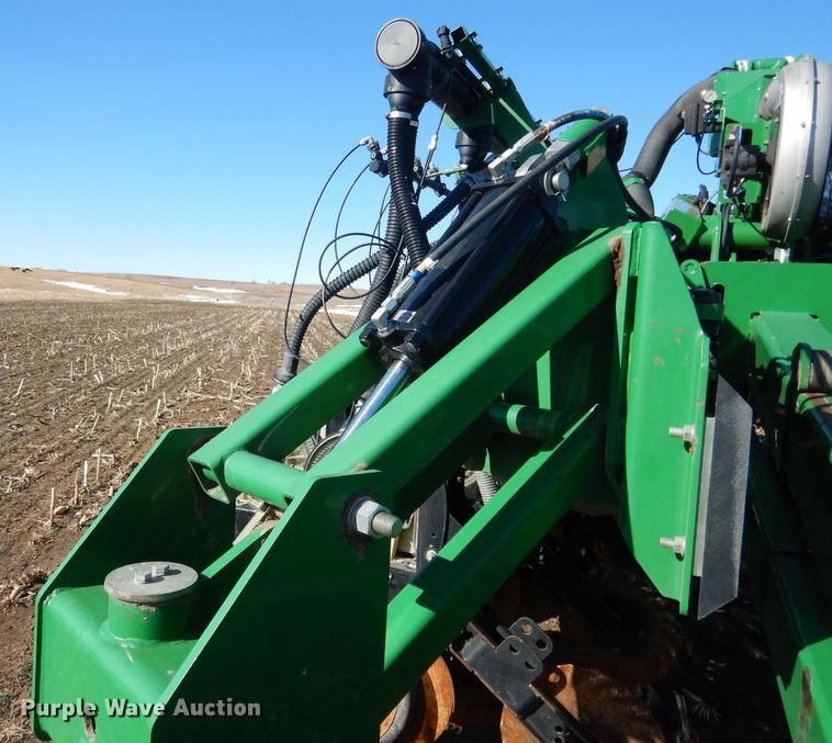 image for item DG5911 Great Plains YP1225A-24TR twin row planter