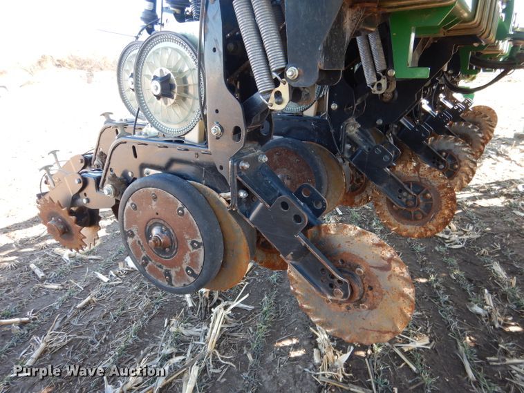 image for item DG5911 Great Plains YP1225A-24TR twin row planter