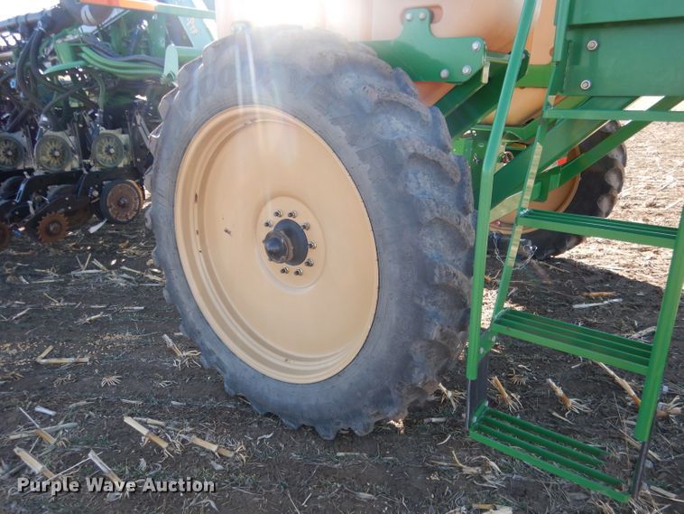 image for item DG5911 Great Plains YP1225A-24TR twin row planter