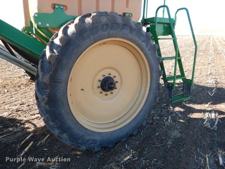image for item DG5911 Great Plains YP1225A-24TR twin row planter
