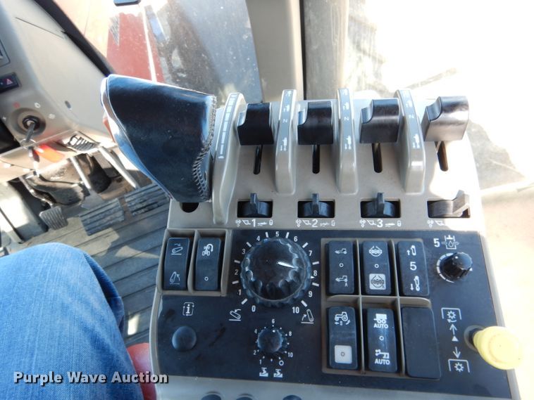 image for item DG5912 2011 Case IH Magnum 275 AFS MFWD tractor