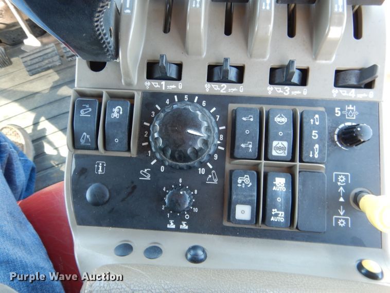 image for item DG5912 2011 Case IH Magnum 275 AFS MFWD tractor