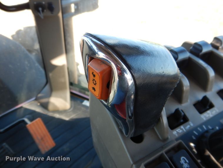 image for item DG5912 2011 Case IH Magnum 275 AFS MFWD tractor