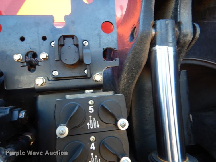 image for item DG5912 2011 Case IH Magnum 275 AFS MFWD tractor