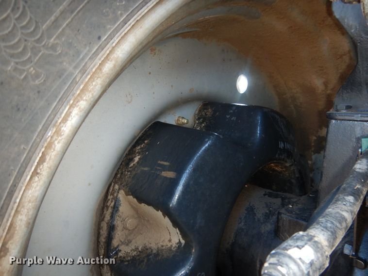 image for item DG5912 2011 Case IH Magnum 275 AFS MFWD tractor