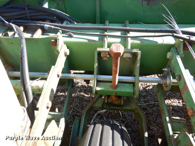 image for item DG5913 John Deere 7100 planter