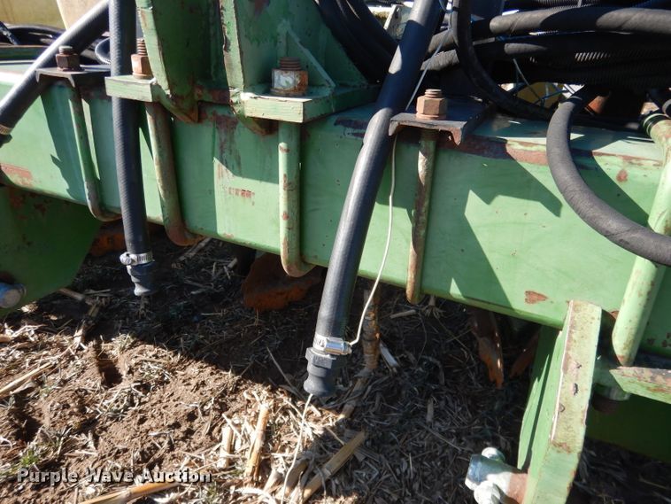 image for item DG5913 John Deere 7100 planter