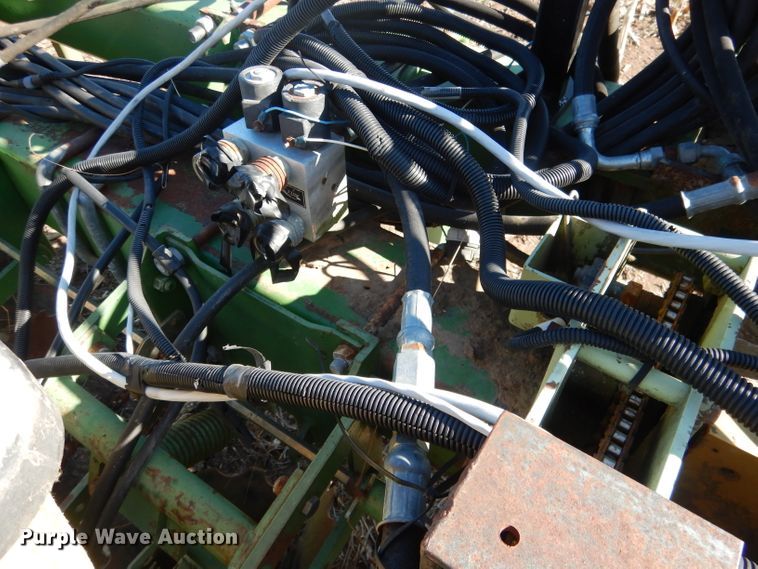 image for item DG5913 John Deere 7100 planter