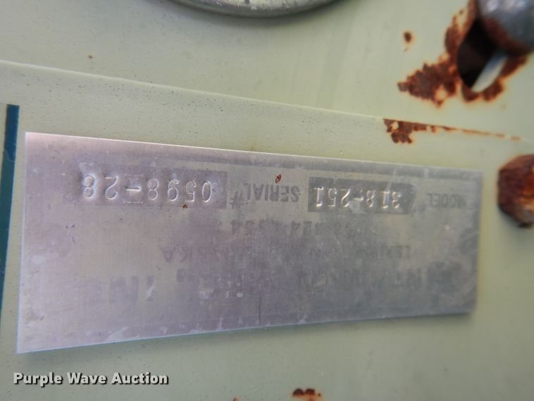 image for item DG5913 John Deere 7100 planter