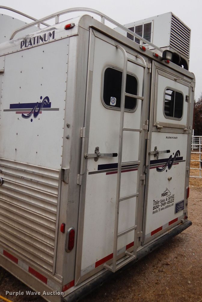 image for item DH3727 2006 Platinum horse trailer