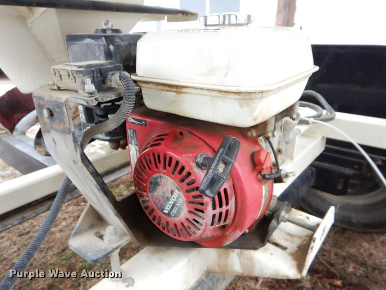 image for item DH4333 Friesen 220 seed tender trailer