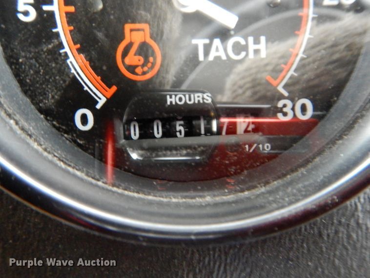 image for item DH4334 2011 SpraCoupe 4460 sprayer