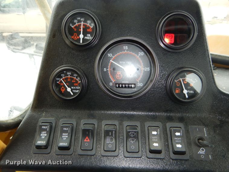 image for item DH4334 2011 SpraCoupe 4460 sprayer