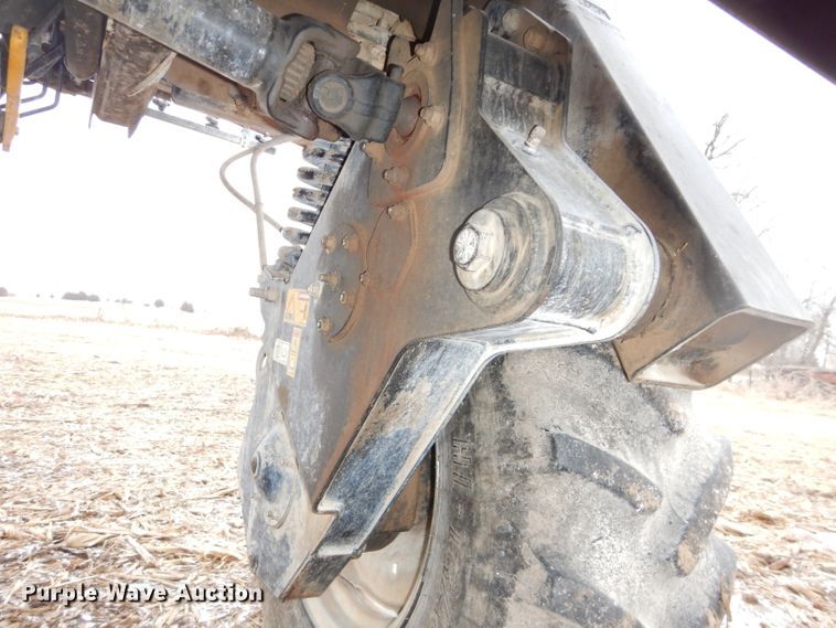 image for item DH4334 2011 SpraCoupe 4460 sprayer