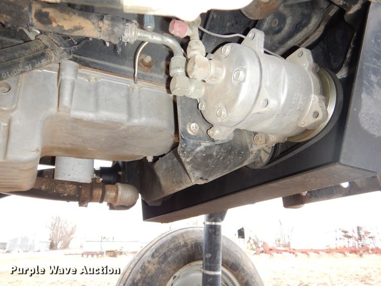 image for item DH4334 2011 SpraCoupe 4460 sprayer