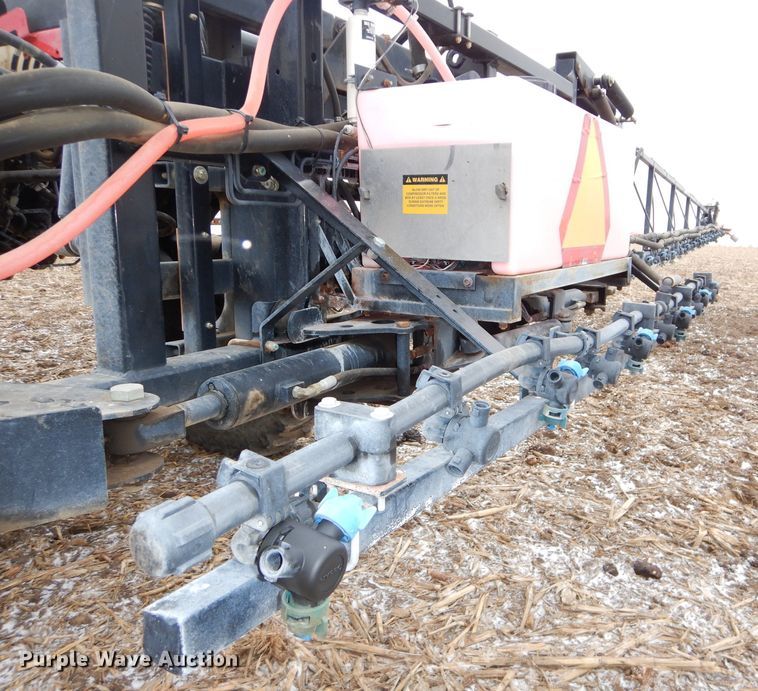 image for item DH4334 2011 SpraCoupe 4460 sprayer
