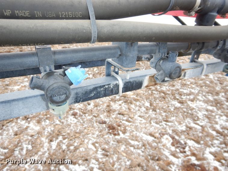 image for item DH4334 2011 SpraCoupe 4460 sprayer