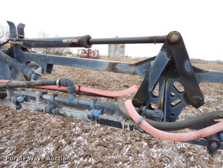 image for item DH4334 2011 SpraCoupe 4460 sprayer
