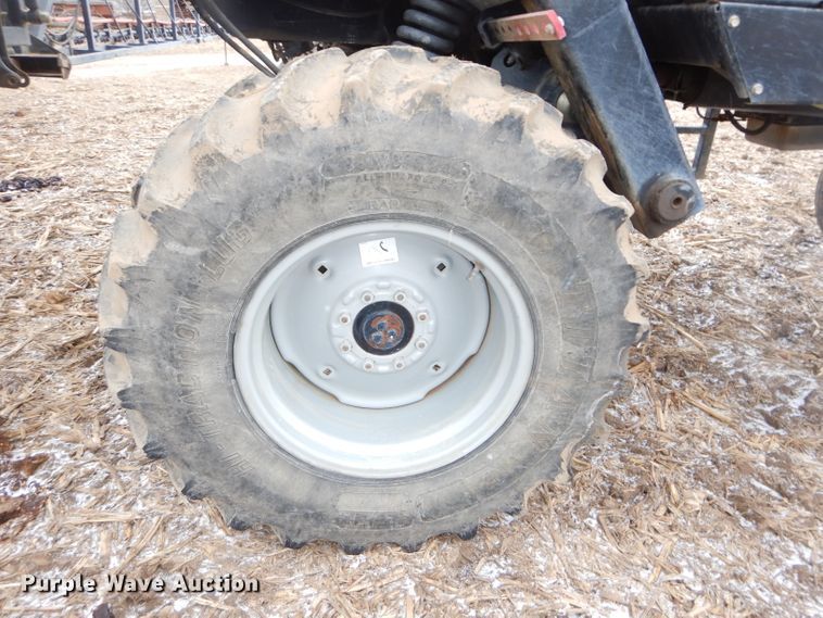 image for item DH4334 2011 SpraCoupe 4460 sprayer