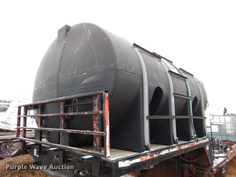 image for item DH4335 1984 Unruh drop deck chemical tender trailer