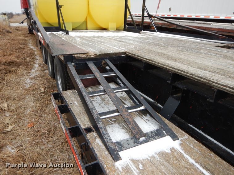 image for item DH4335 1984 Unruh drop deck chemical tender trailer