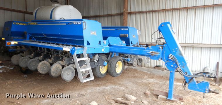 image for item DH4338 2010 Landoll 5530-30X10 no-till grain drill