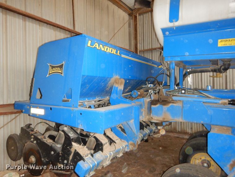image for item DH4338 2010 Landoll 5530-30X10 no-till grain drill