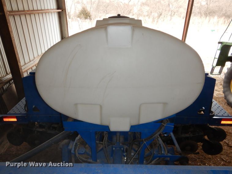 image for item DH4338 2010 Landoll 5530-30X10 no-till grain drill