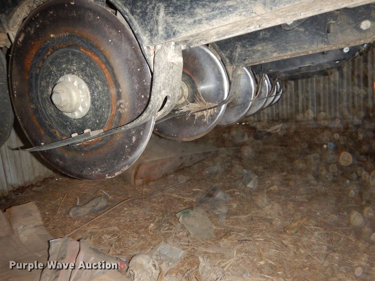 image for item DH4338 2010 Landoll 5530-30X10 no-till grain drill