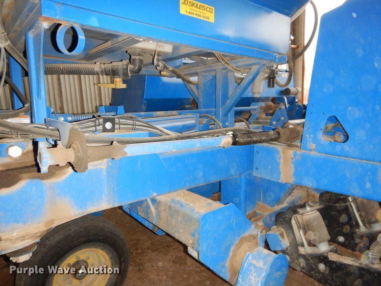 image for item DH4338 2010 Landoll 5530-30X10 no-till grain drill