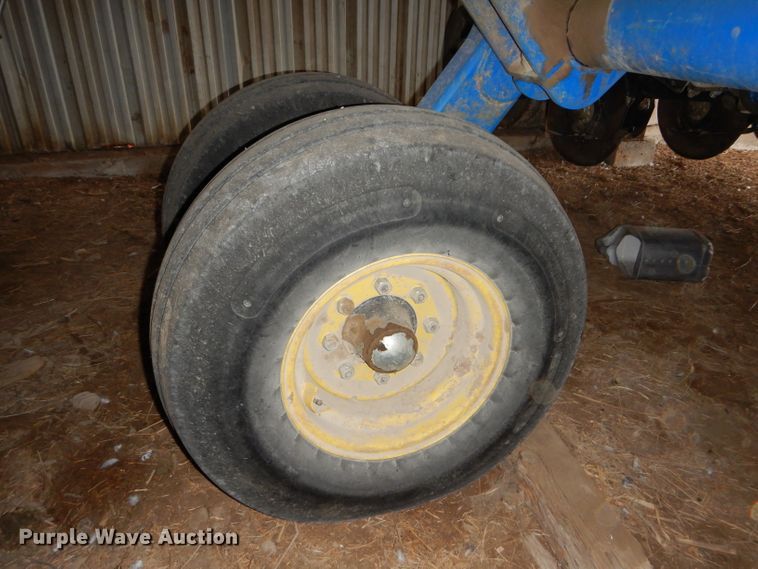 image for item DH4338 2010 Landoll 5530-30X10 no-till grain drill